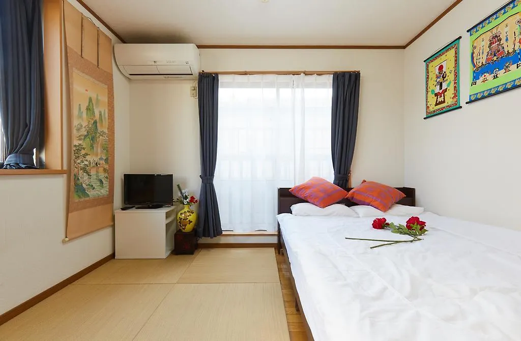 Komagome Luxury House Tokyo